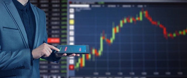 恒指观察：国际期货与恒指联动中的风险控制与资金配置